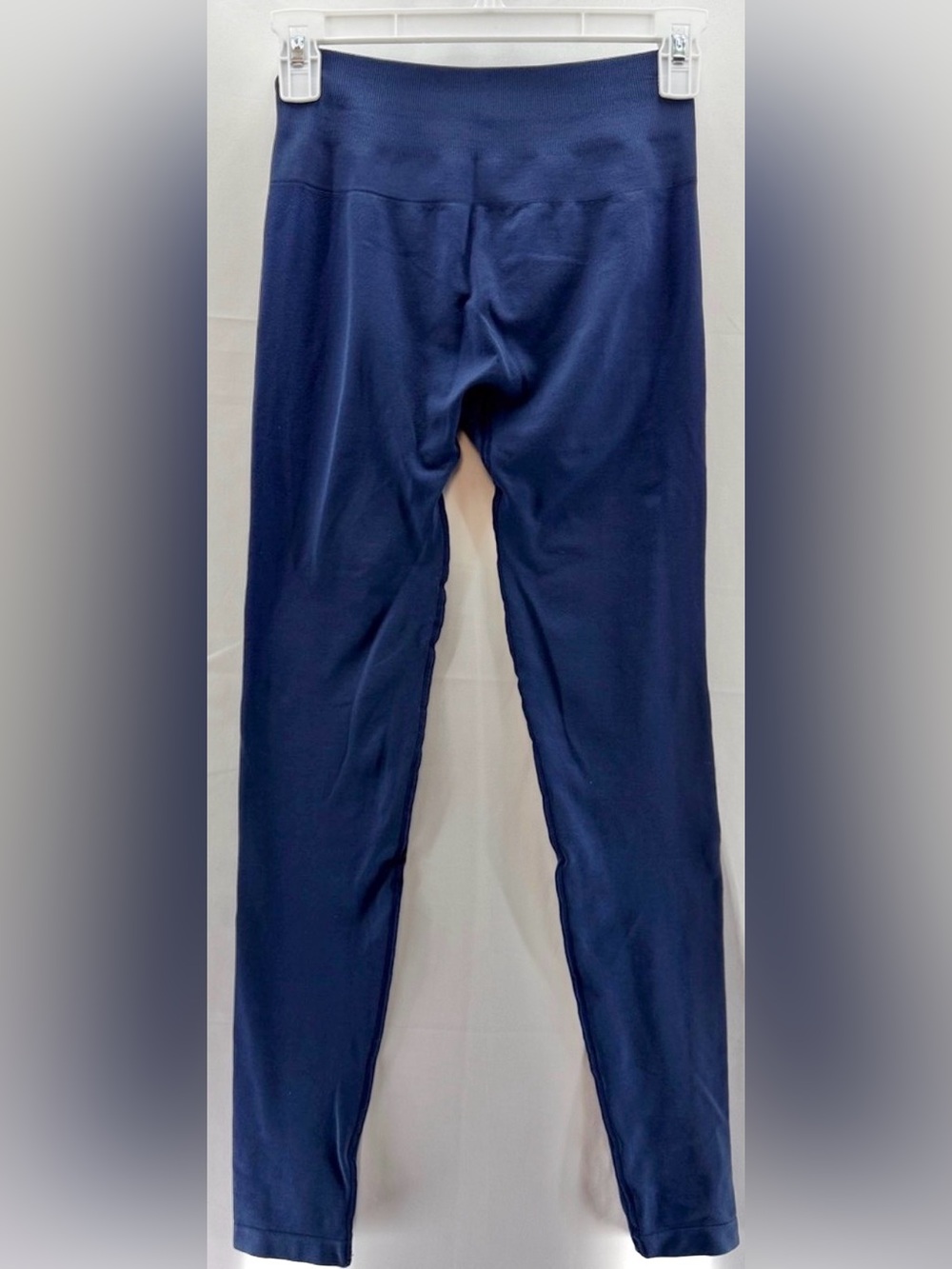 Alphalete Navy Butt Scrunch Leggings Size Small